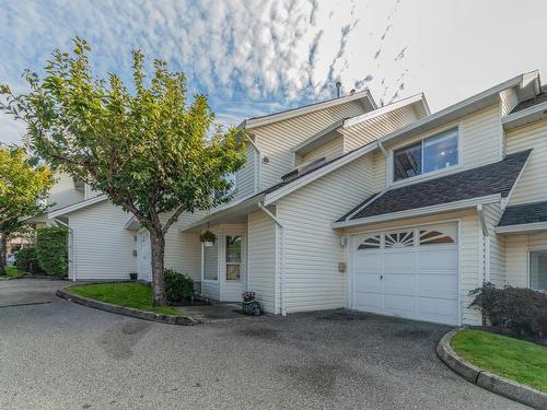 16 11588 232Nd Street, Maple Ridge, BC 