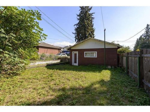 535 W 15Th Street, North Vancouver, BC 