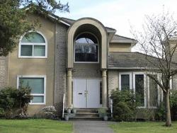 2415 W 13TH AVENUE  Vancouver, BC V6K 2S7