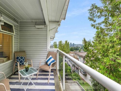 401 5335 Hastings Street, Burnaby, BC 