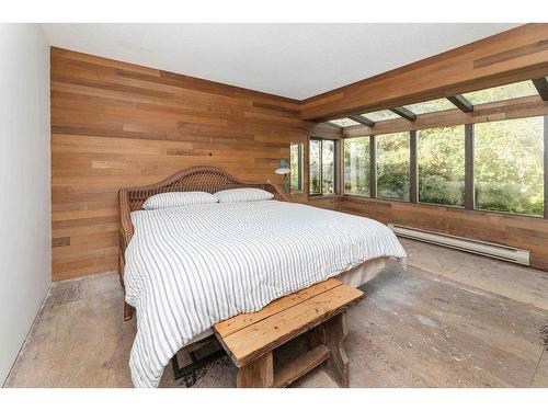 5910 Sunshine Coast Highway, Sechelt, BC 