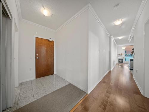 908 168 E Esplanade, North Vancouver, BC 