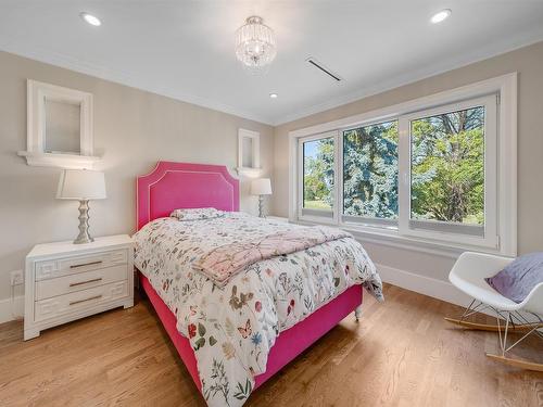 4455 W 1St Avenue, Vancouver, BC 