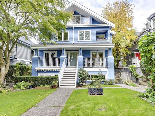 63 W 13Th Avenue, Vancouver, BC 