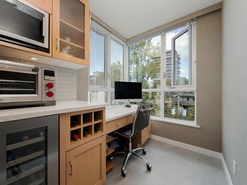 601 1345 Burnaby Street, Vancouver, BC 