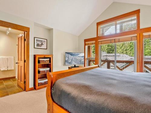 6 4668 Blackcomb Way, Whistler, BC 