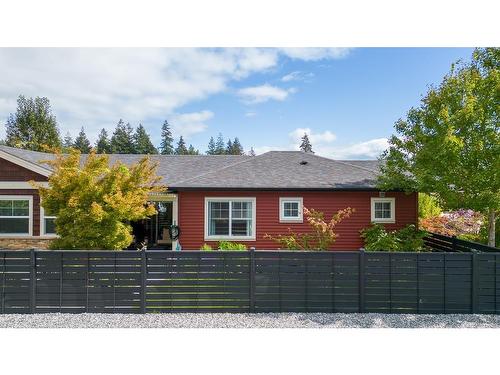 748 Gerussi Lane, Gibsons, BC 