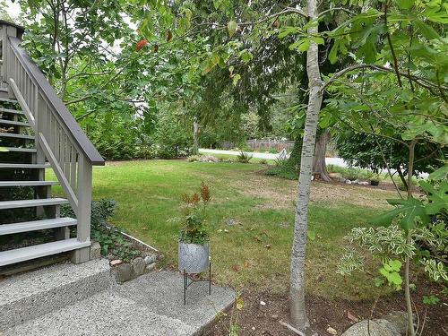 5513 Wakefield Road, Sechelt, BC 