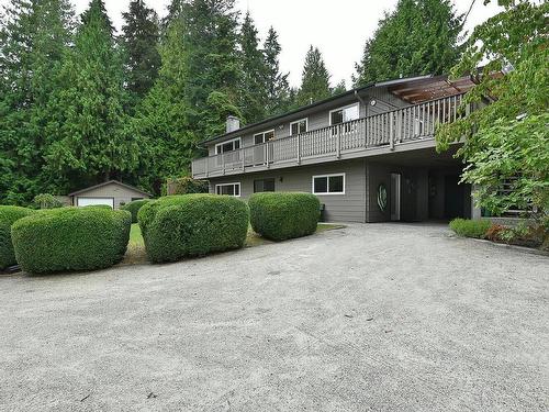 5513 Wakefield Road, Sechelt, BC 