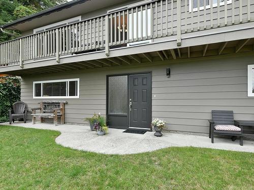 5513 Wakefield Road, Sechelt, BC 