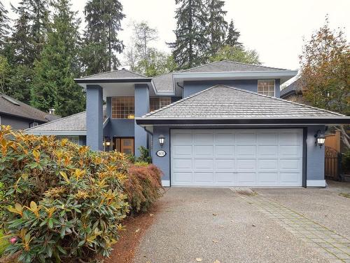 1631 Emerson Court, North Vancouver, BC 