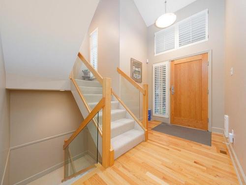 5615 Eagle Court, North Vancouver, BC 