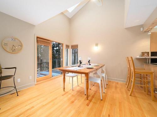 5615 Eagle Court, North Vancouver, BC 