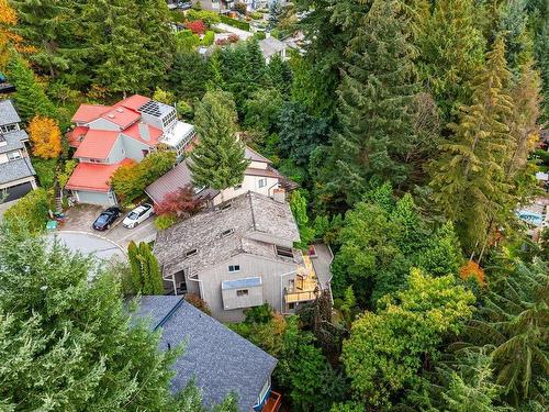 5615 Eagle Court, North Vancouver, BC 