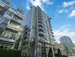 225 108 E 1ST AVENUE  Vancouver, BC V5T 0E3