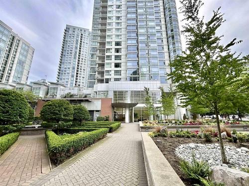 3105 198 Aquarius Mews, Vancouver, BC 