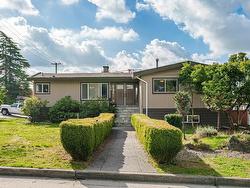 608 MADORE AVENUE  Coquitlam, BC V3K 3A9