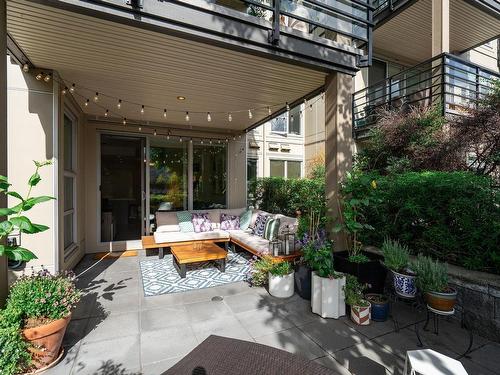 208 1628 W 4Th Avenue, Vancouver, BC 