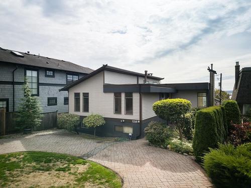 1248 Keith Road, West Vancouver, BC 