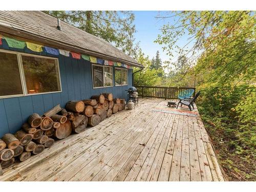 1833 North Road, Gibsons, BC 