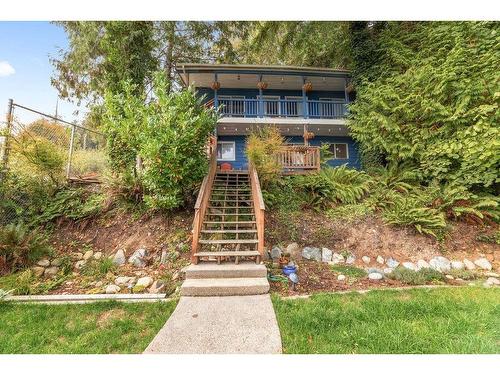 1833 North Road, Gibsons, BC 