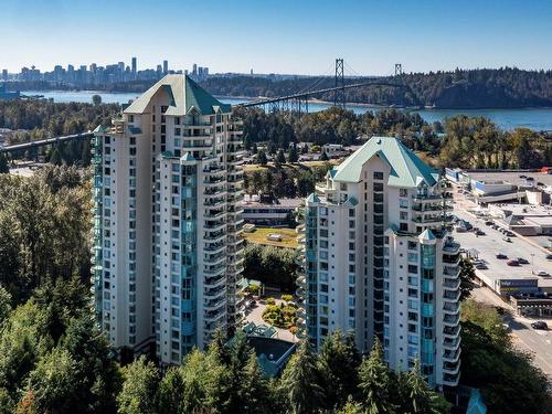 9E 328 Taylor Way, West Vancouver, BC 