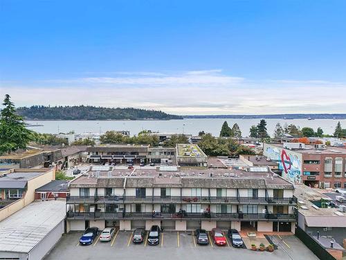 1455 Clyde Avenue, West Vancouver, BC 