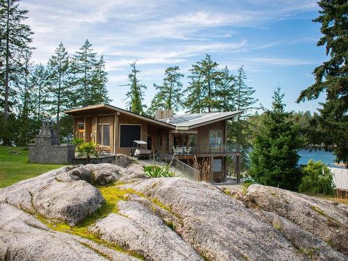 4355 Blind Bay Shoreline, Nelson Island, BC 