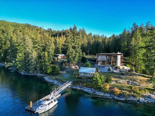 4355 Blind Bay Shoreline, Nelson Island, BC 