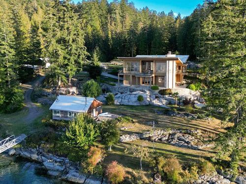 4355 Blind Bay Shoreline, Nelson Island, BC 