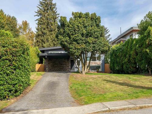 530 W 14Th Street, North Vancouver, BC 