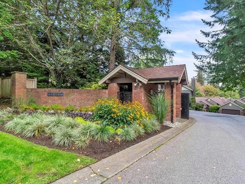 15 4055 Indian River Drive, North Vancouver, BC 