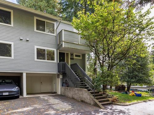 4701 Hoskins Road, North Vancouver, BC 