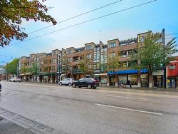 222 2150 E HASTINGS STREET  Vancouver, BC V5L 0A5