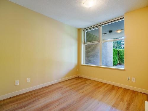 209 9232 University Crescent, Burnaby, BC 