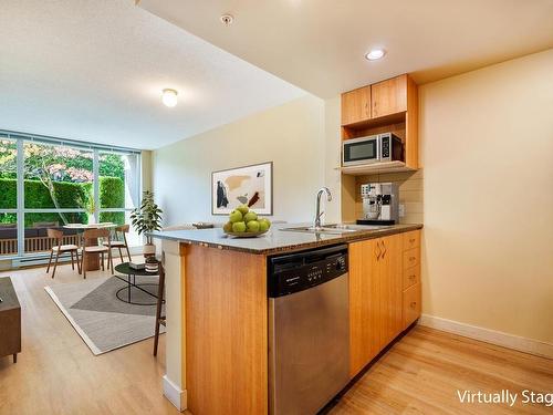 209 9232 University Crescent, Burnaby, BC 