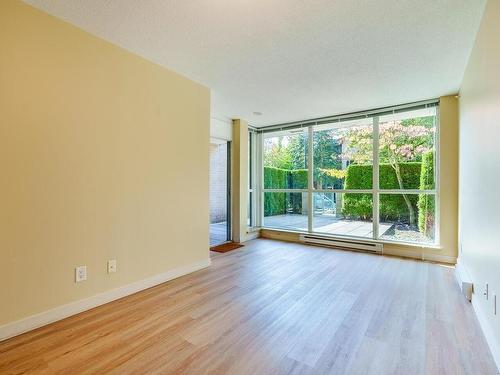 209 9232 University Crescent, Burnaby, BC 