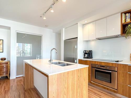 311 111 3Rd Street, Vancouver, BC 