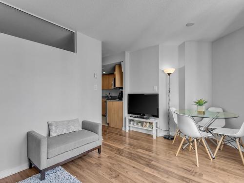 1003 1212 Howe Street, Vancouver, BC 