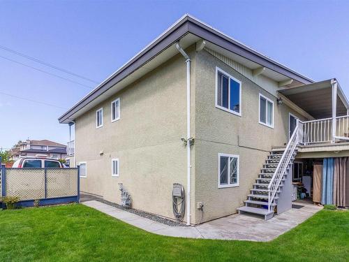 3680 3682 Godwin Avenue, Burnaby, BC 