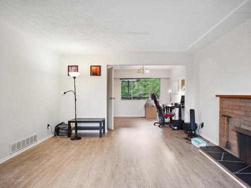 6345 Napier Street, Burnaby, BC 