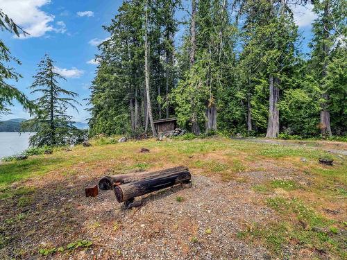 15781 East Egmont Shoreline, Egmont, BC 