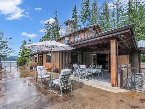 15781 East Egmont Shoreline, Egmont, BC 