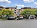 213 733 W 14Th Street, North Vancouver, BC 