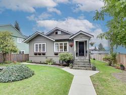 619 E 6TH STREET  North Vancouver, BC V7L 1R4