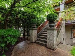 1972 W 12TH AVENUE  Vancouver, BC V6J 2E9