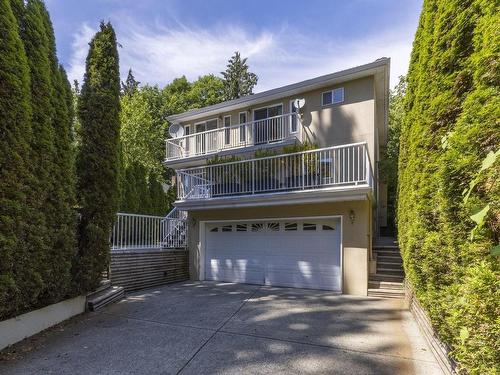 1426 Fulton Avenue, West Vancouver, BC 