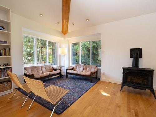 1304 Judith Place, Gibsons, BC 