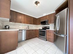 305 1085 W 17TH STREET  North Vancouver, BC V7P 3R3