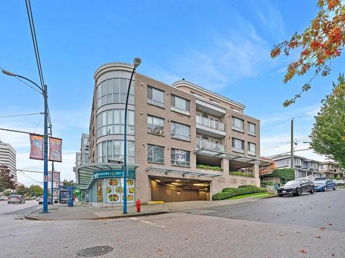 103 5818 Lincoln Street, Vancouver, BC 